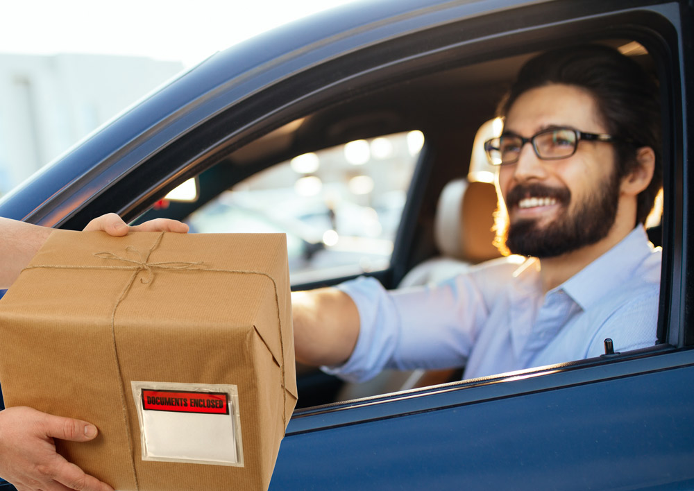 package-delivery-silver-top-driver
